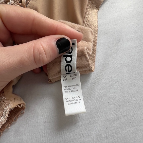 Lepel Fiore Padded Balcony Bra & Underwear Set - Picture 8 of 10